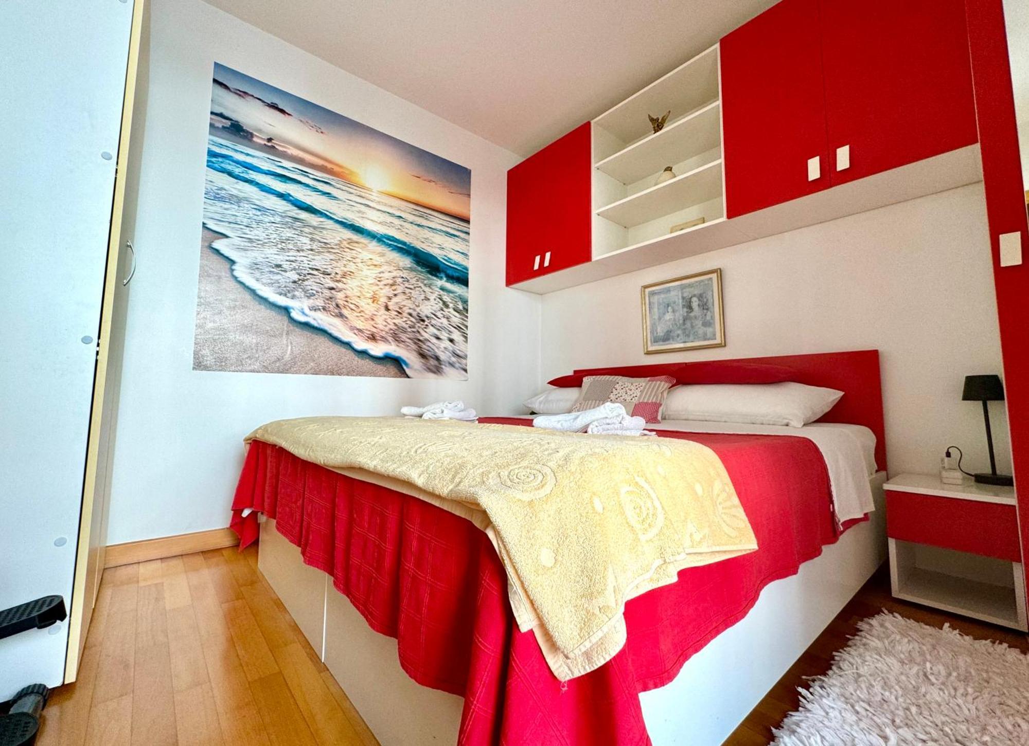Renovated Center Roberto Appartement